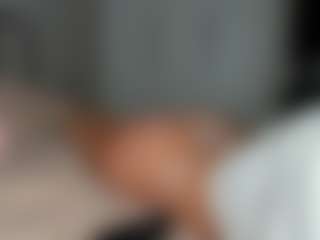 Live cam show with Erline - College on Camsoda