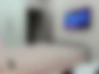 Live cam show with Erline - Camel Toe on Camsoda