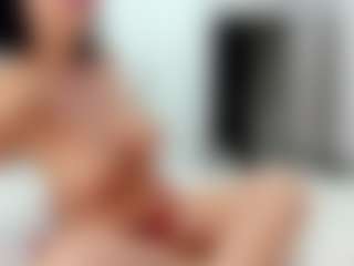Live cam show with Erline - Living Room on Camiplay Live