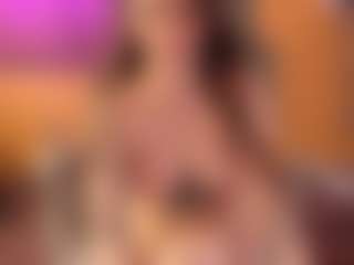 Maeveee's Live Sex Cam Show