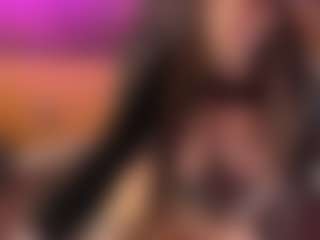 Live cam show with Maeveee - Shaved Pussy on Fapmatic.com