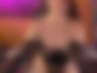 Maeveee's Live Sex Cam Show