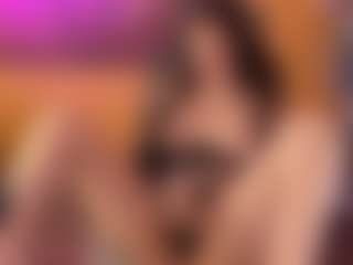 Maeveee's Live Sex Cam Show