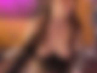 Maeveee's Live Sex Cam Show