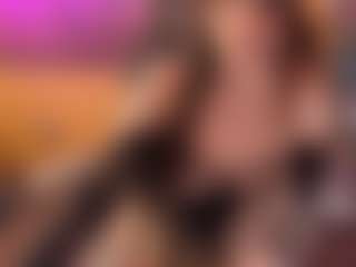 Maeveee's Live Sex Cam Show
