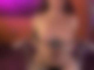 Maeveee's Live Sex Cam Show