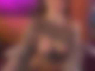 Maeveee's Live Sex Cam Show