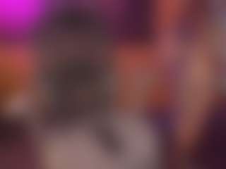 Maeveee's Live Sex Cam Show