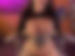 Maeveee's Live Sex Cam Show