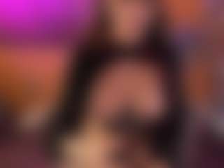 Maeveee's Live Sex Cam Show