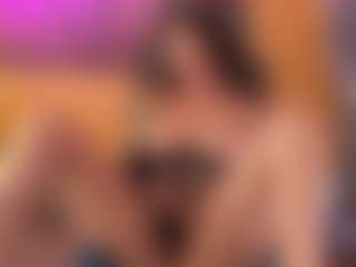 Maeveee's Live Sex Cam Show