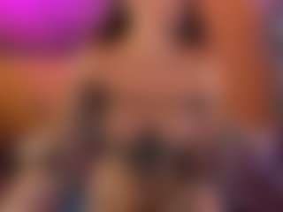 Maeveee's Live Sex Cam Show