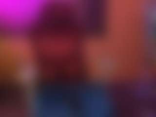 Maeveee's Live Sex Cam Show