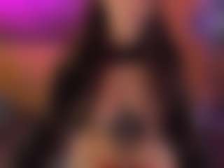 Live cam show with Maeveee - Smoking on Fit Hotties