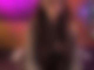 Maeveee's Live Sex Cam Show