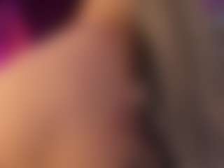 Maeveee's Live Sex Cam Show