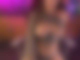 Maeveee's Live Sex Cam Show