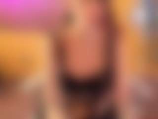 Maeveee's Live Sex Cam Show