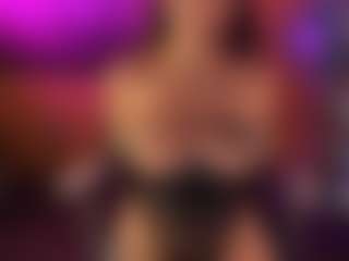 Maeveee's Live Sex Cam Show