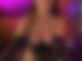 Maeveee's Live Sex Cam Show
