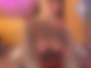 Maeveee's Live Sex Cam Show