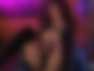 Live cam show with Maeveee - Natural on liverealitysex.com
