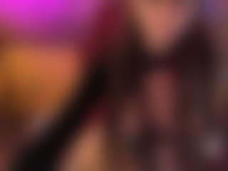 Maeveee's Live Sex Cam Show