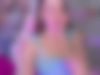 Live cam show with SashaCopelandy - Squirt on CamwithHer