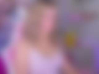 Live cam show with SashaCopelandy - Squirt on boobsie.com