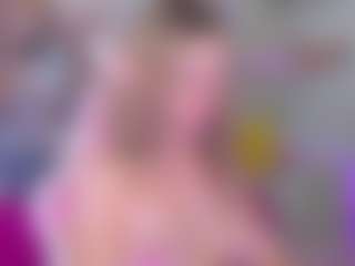 Live cam show with SashaCopelandy - Fingers on AdultVida.com