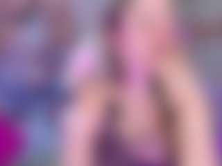 Live cam show with SashaCopelandy - Sexy on Camsoda
