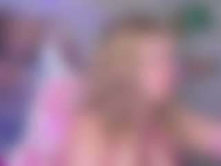 Live cam show with SashaCopelandy - Skinny on hotwifechat.live