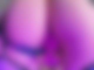Live cam show with SashaCopelandy - Smoking on Camsoda