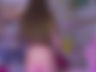 Live cam show with SashaCopelandy - Brown Hair on boobsie.com