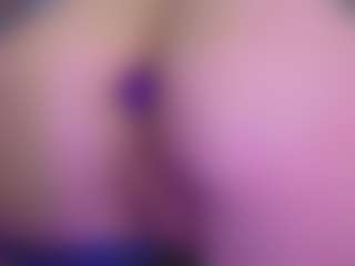 Live cam show with SashaCopelandy - Tease Brown Hair on Camsoda