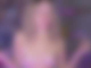Live cam show with SashaCopelandy - Smoking on CSO-WL