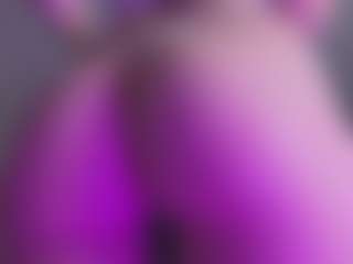 Live cam show with SashaCopelandy - Fingering White on livesuperchat.net