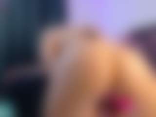 sharondeluxe's Live Sex Cam Show