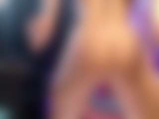 sharondeluxe's Live Sex Cam Show