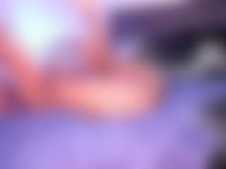 Live cam show with HoneyKaramel21 - Petite on CamwithHer