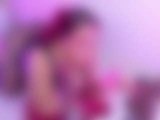 Live cam show with Mairys - Shaved Pussy on AdultVida.com