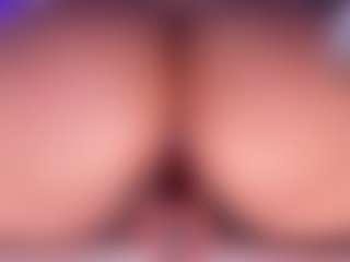 Mairys MILF webcam performer live streaming