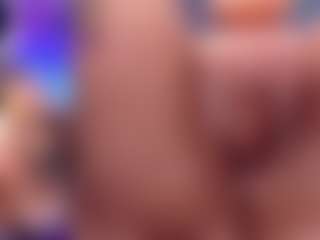 ValentinaGames's Live Sex Cam Show