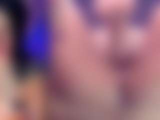 ValentinaGames's Live Sex Cam Show