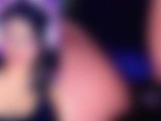 ValentinaGames's Live Sex Cam Show