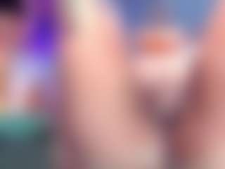 ValentinaGames's Live Sex Cam Show