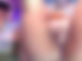 Live cam show with ValentinaGames - Thin on Streamer API