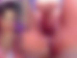 Live cam show with ValentinaGames - Squirt on madthumbs