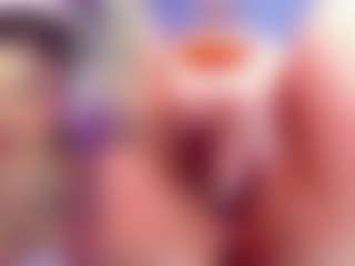 ValentinaGames's Live Sex Cam Show
