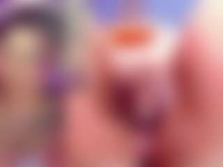 ValentinaGames's Live Sex Cam Show